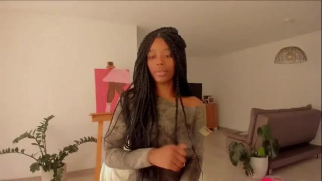 Image 6 of duna_du Stream on Chaturbate on 17 days ago