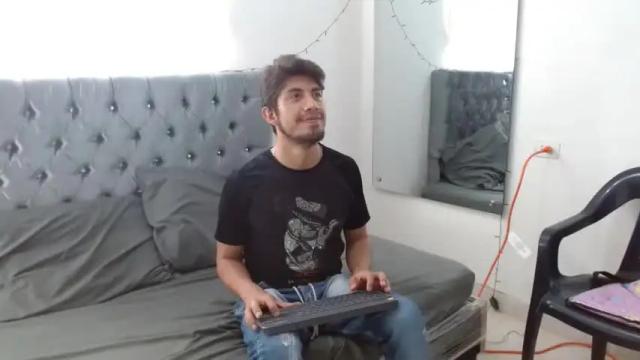 Image 4 of duo_latiin_hot Stream on Chaturbate on 18 months ago
