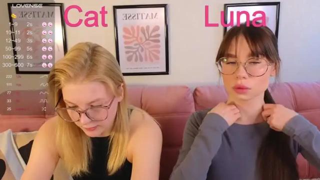 Image 3 of duo_moonlight Stream on Chaturbate on 14 months ago