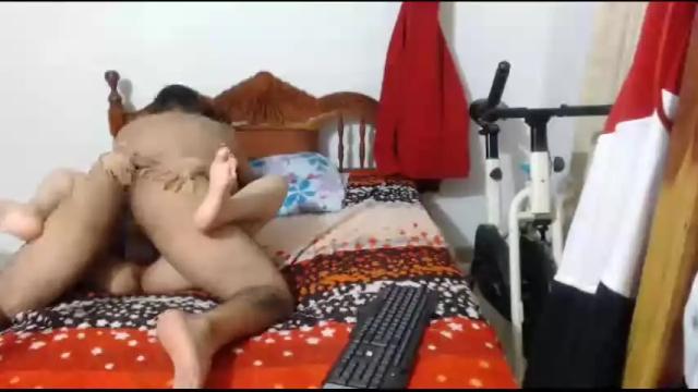 Image 2 of duo_paris_berlyn Stream on Chaturbate on 15 months ago