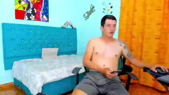 Image 3 of duopervethot777 Stream on Chaturbate on 14 months ago