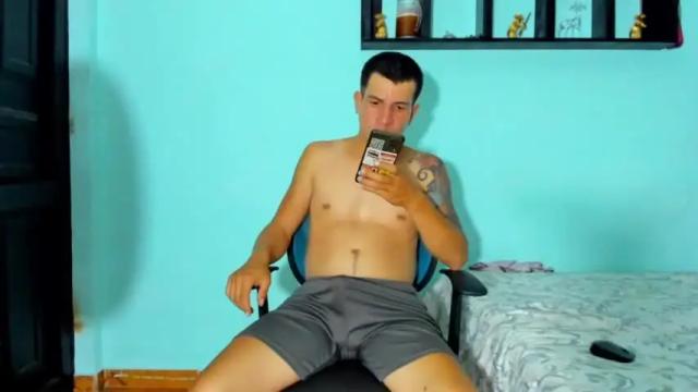 Image 3 of duopervethot777 Stream on Chaturbate on 14 months ago