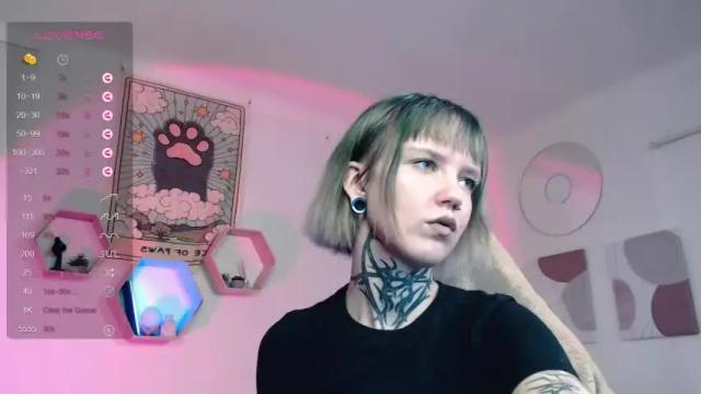 Image 12 of dustyrosse Stream on Chaturbate on 22 months ago