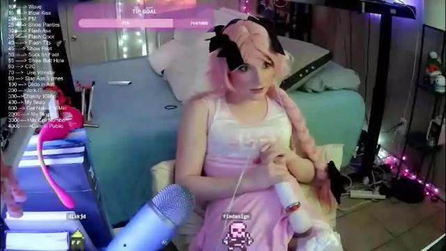 Image 11 of dvadaisy Stream on Chaturbate on 2 months ago