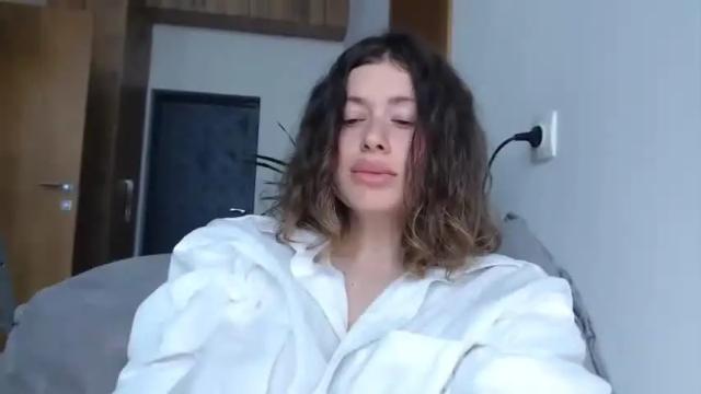 Image 12 of dyafirst Stream on Chaturbate on 13 months ago