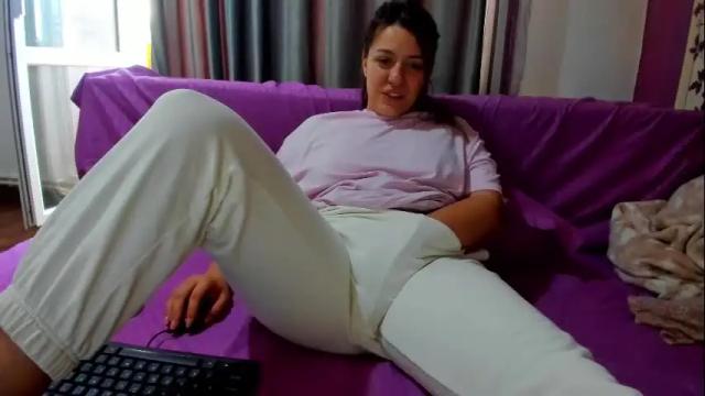 Image 11 of dyanakaylin Stream on Chaturbate on 28 days ago
