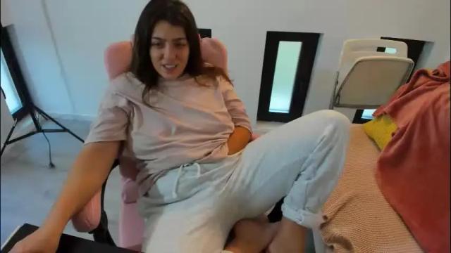 Image 6 of dyanakaylin Stream on Chaturbate on 18 days ago