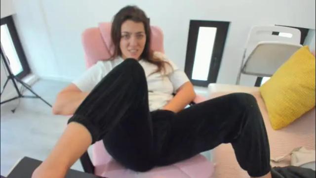 Image 11 of dyanakaylin Stream on Chaturbate on 8 days ago