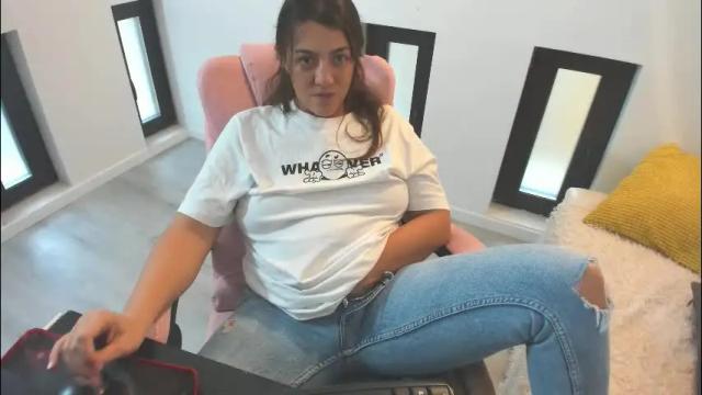 Thumbnail 2, dyanakaylin's Stream at Chaturbate, 1 month ago