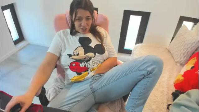 Image 12 of dyanakaylin Stream on Chaturbate on 20 days ago