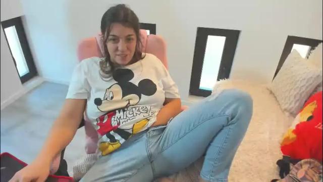 Image 6 of dyanakaylin Stream on Chaturbate on 20 days ago