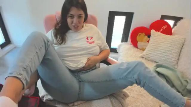 Image 11 of dyanakaylin Stream on Chaturbate on 1 day ago