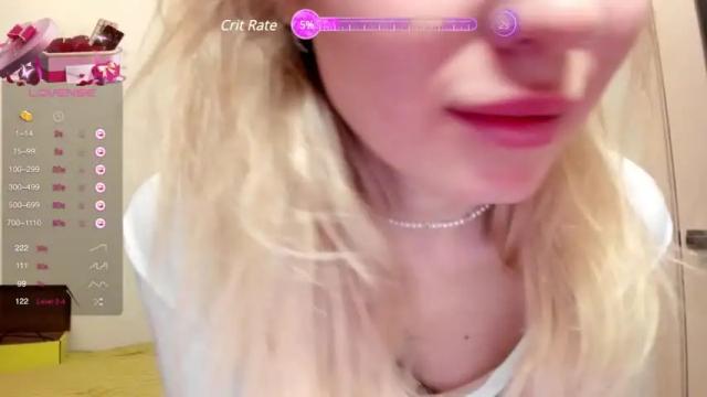 Image 11 of e__lisa Stream on Chaturbate on 20 months ago