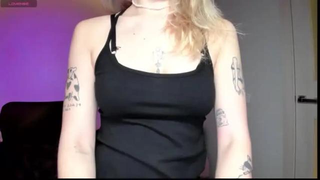 Image 11 of e__lisa Stream on Chaturbate on 19 months ago
