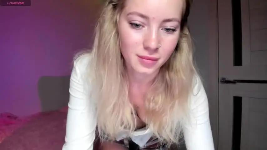 e__lisa Chaturbate