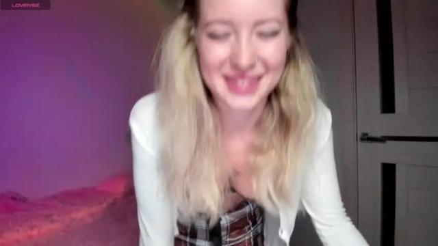 Image 4 of e__lisa Stream on Chaturbate on 18 months ago