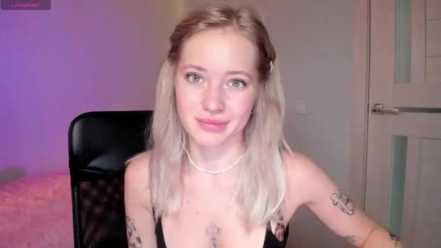 Thumbnail 2, e__lisa's Stream at Chaturbate, 18 months ago