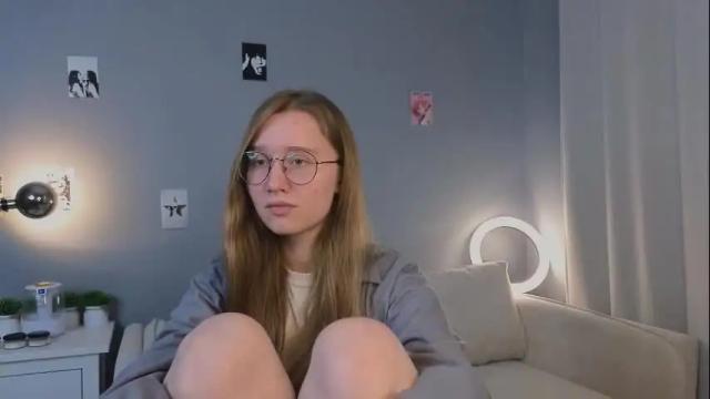 Thumbnail 2, eadlincarnley's Stream at Chaturbate, 2 months ago