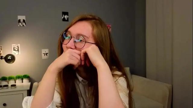 Image 3 of eadlincarnley Stream on Chaturbate on 2 months ago