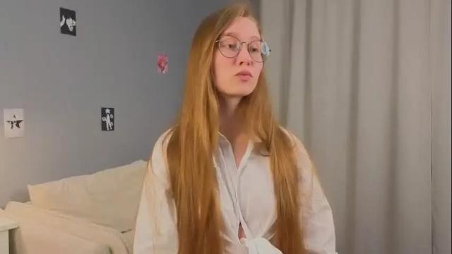 Image 3 of eadlincarnley Stream on Chaturbate on 2 months ago