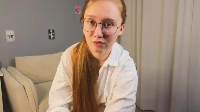 Image 12 of eadlincarnley Stream on Chaturbate on 2 months ago