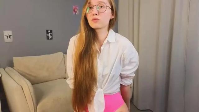 Image 2 of eadlincarnley Stream on Chaturbate on 2 months ago