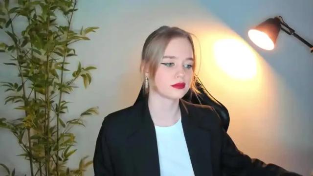 Image 4 of earthabyron Stream on Chaturbate on 15 months ago