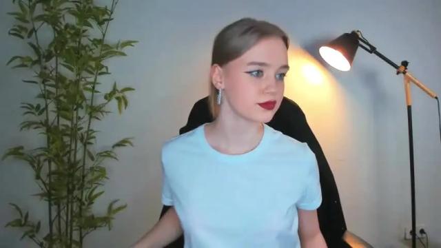 Image 8 of earthabyron Stream on Chaturbate on 15 months ago