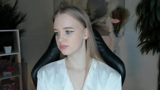 Image 8 of earthabyron Stream on Chaturbate on 15 months ago