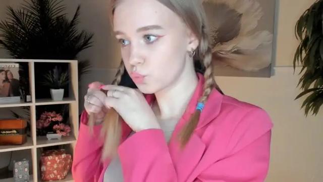 Image 10 of earthabyron Stream on Chaturbate on 14 months ago