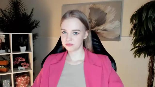 Image 2 of earthabyron Stream on Chaturbate on 14 months ago