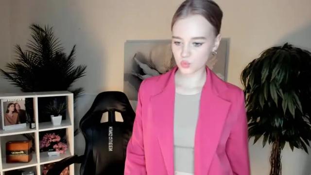 Image 4 of earthabyron Stream on Chaturbate on 14 months ago