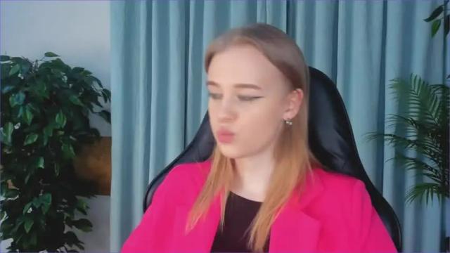 Image 10 of earthabyron Stream on Chaturbate on 14 months ago