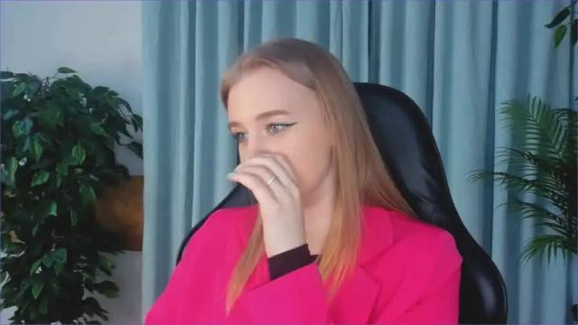 Image 11 of earthabyron Stream on Chaturbate on 14 months ago
