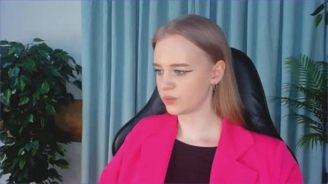 Image 3 of earthabyron Stream on Chaturbate on 14 months ago