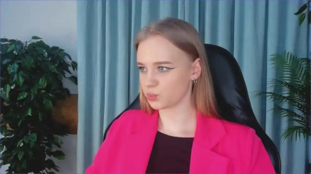Image 6 of earthabyron Stream on Chaturbate on 14 months ago