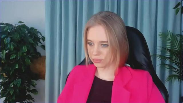 Image 8 of earthabyron Stream on Chaturbate on 14 months ago