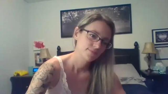 Thumbnail 1, east_coast_girl's Stream at Chaturbate, 20 months ago