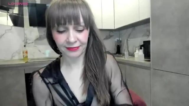 Image 11 of eastern_fairy_tale Stream on Chaturbate on 13 months ago
