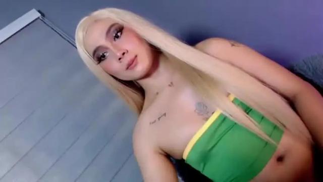 Image 3 of eat_my_pie28 Stream on Chaturbate on 13 months ago