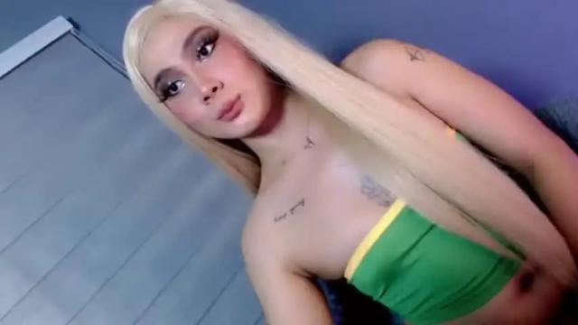 Image 4 of eat_my_pie28 Stream on Chaturbate on 13 months ago