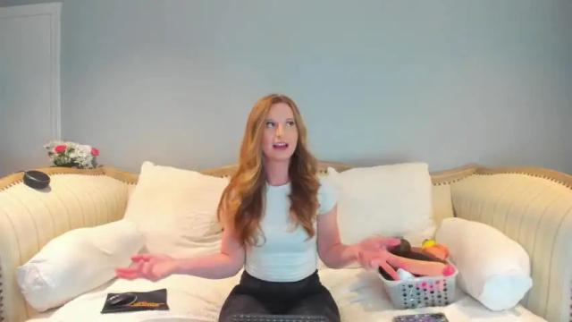 Image 11 of eatmygingersnapps Stream on Chaturbate on 1 month ago