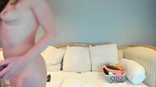 Image 12 of eatmygingersnapps Stream on Chaturbate on 1 month ago
