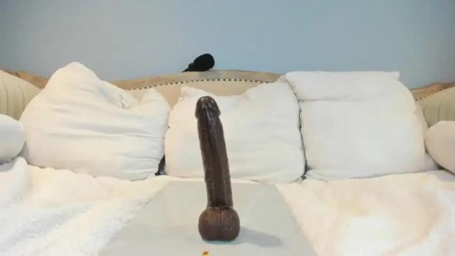 Image 6 of eatmygingersnapps Stream on Chaturbate on 5 days ago