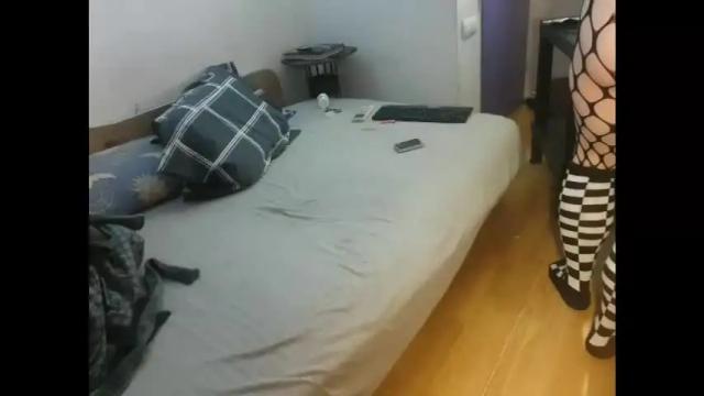 Image 2 of eblata Stream on Chaturbate on 2 months ago