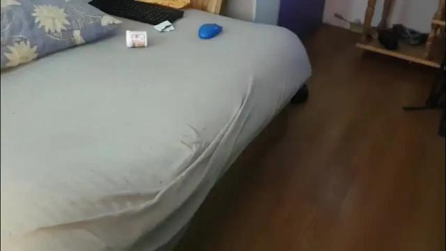 Image 2 of eblata Stream on Chaturbate on 2 months ago