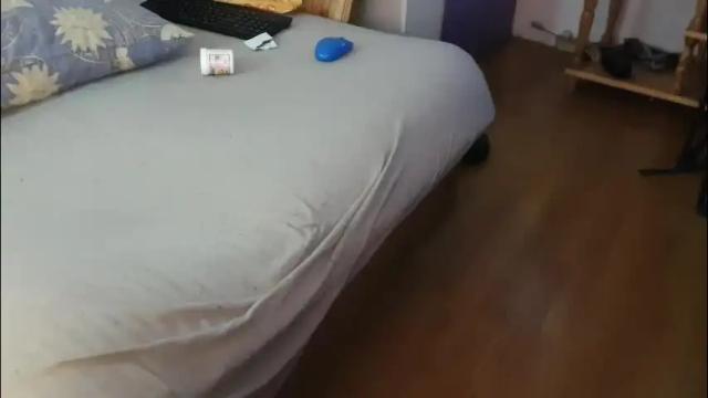 Image 6 of eblata Stream on Chaturbate on 2 months ago