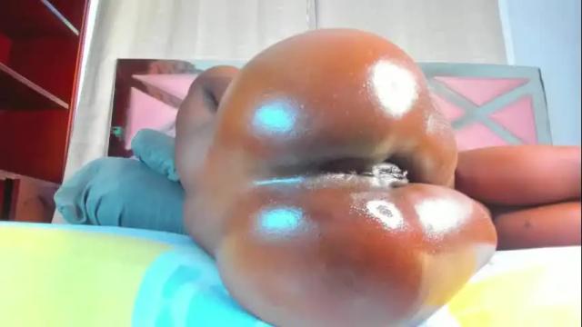 Image 4 of ebonnygoddess2 Stream on Chaturbate on 2 days ago