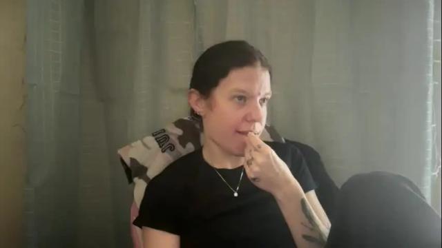 Image 2 of ebony8ivory Stream on Chaturbate on 29 days ago
