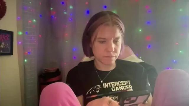 Thumbnail 2, ebony8ivory's Stream at Chaturbate, 1 month ago